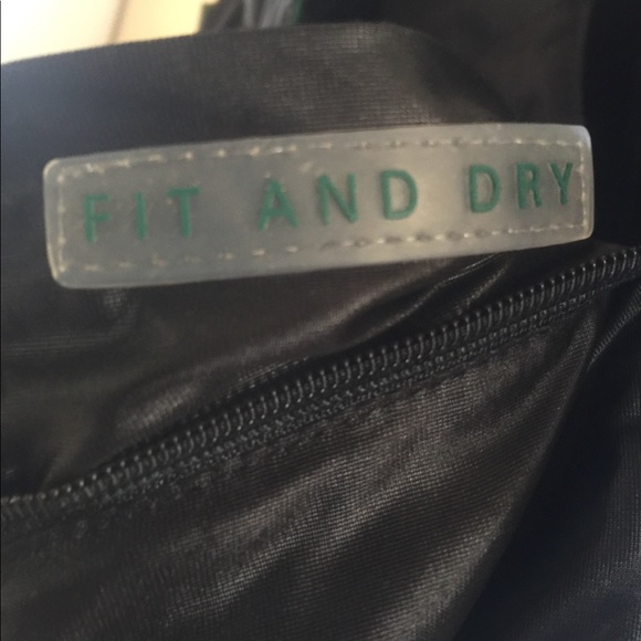 COPY - HUGO BOSS fit and a dry active pants - Picture 4 of 7